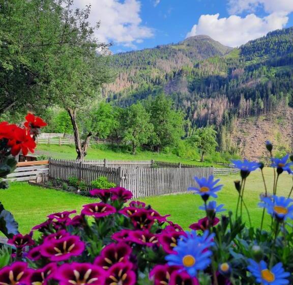 Пансион Gästehaus Taner