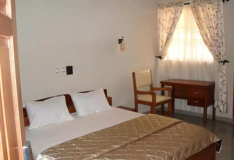 پانسیون Neighbourhood Guest House