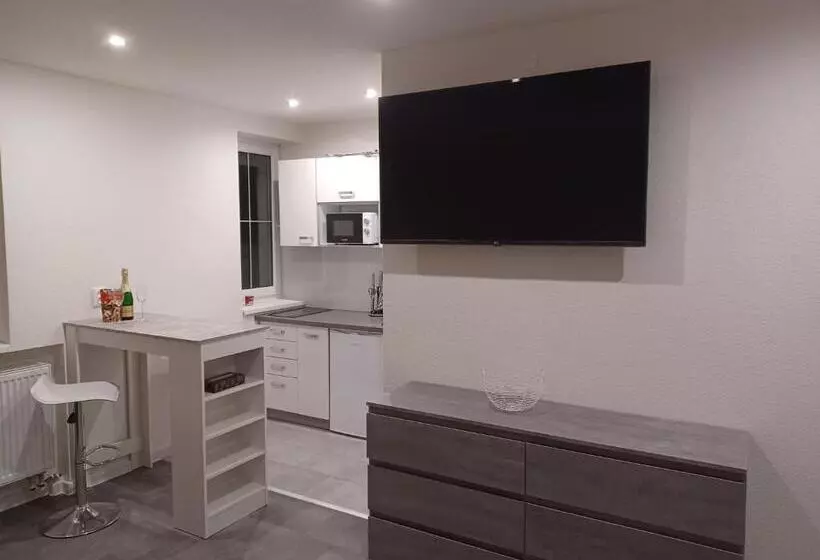 Majatalo Penzion Za Vodou