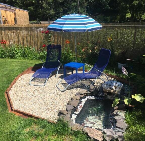 פנסיון Penzion Za Vodou