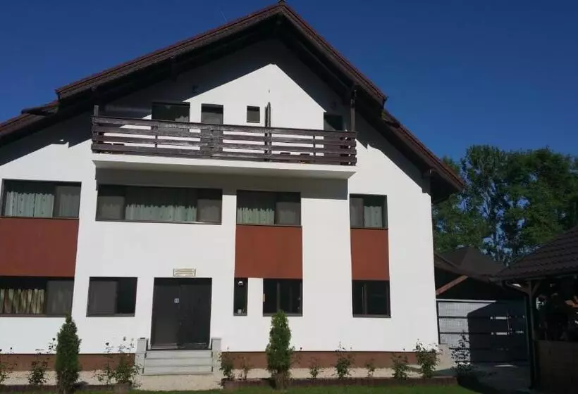 Majatalo Rosenville