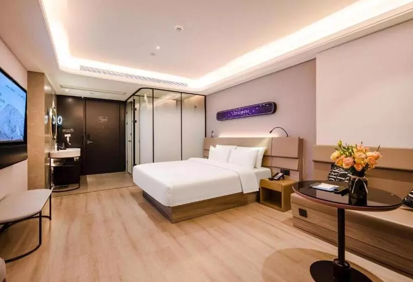 Atour X Hotel Chaozhou Xiangqiao International Financial Business Center