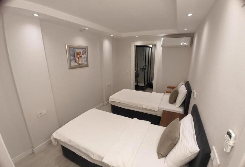 فندق Chloe Boutique