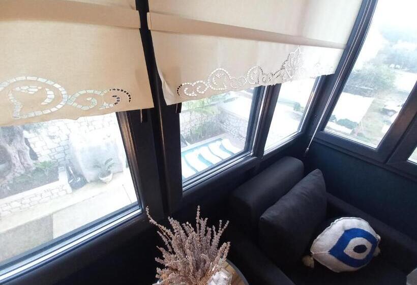 فندق Chloe Boutique