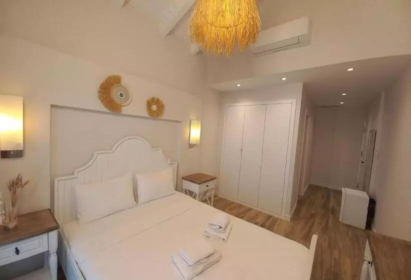 ホテル Chloe Boutique