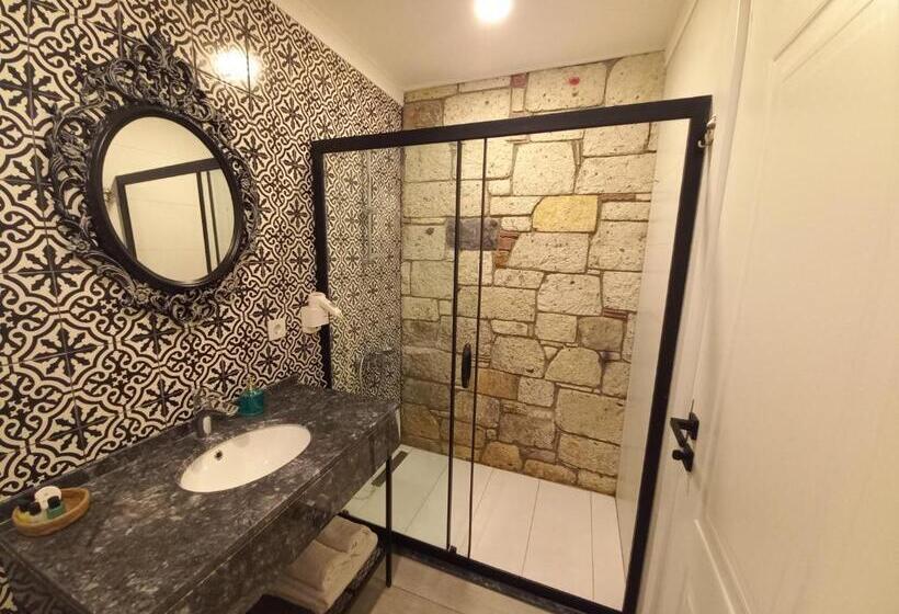 فندق Chloe Boutique