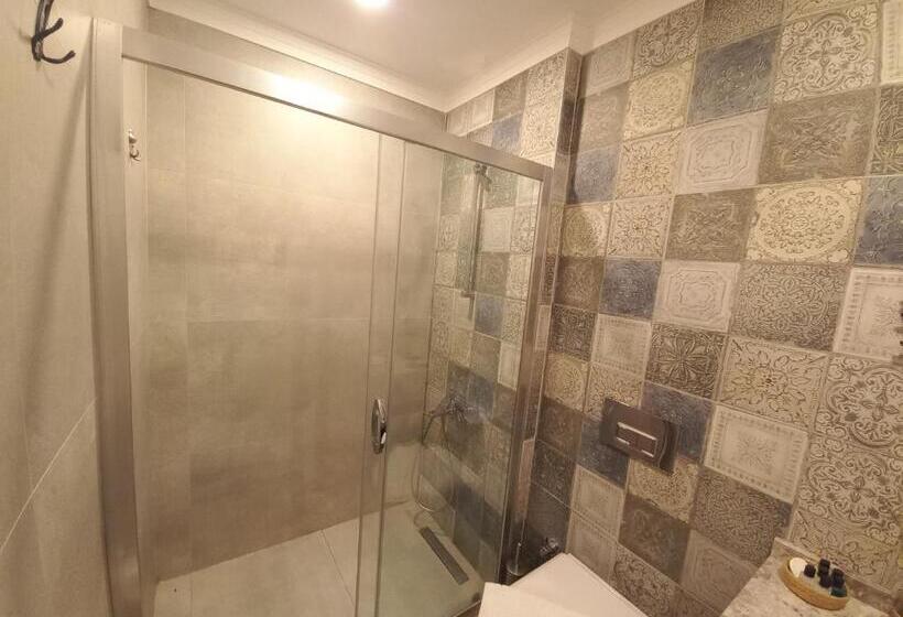 فندق Chloe Boutique