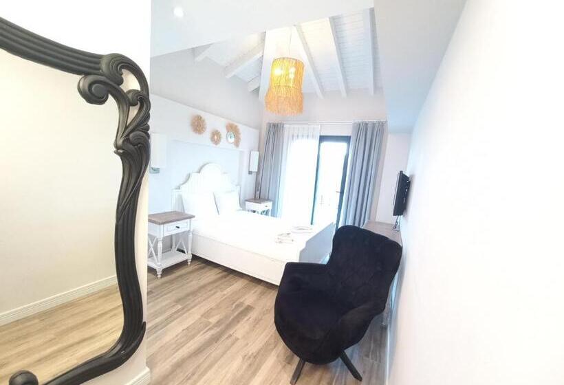 فندق Chloe Boutique