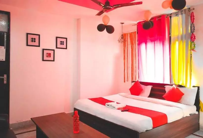Hotelli Flagship Green High Near Laxmi Nagar Metro Station