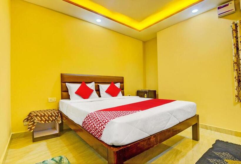 Hotelli Oyo Flagship Peppy Guest House