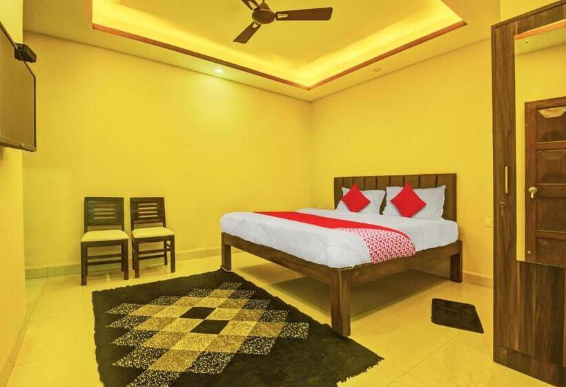 Hotelli Oyo Flagship Peppy Guest House