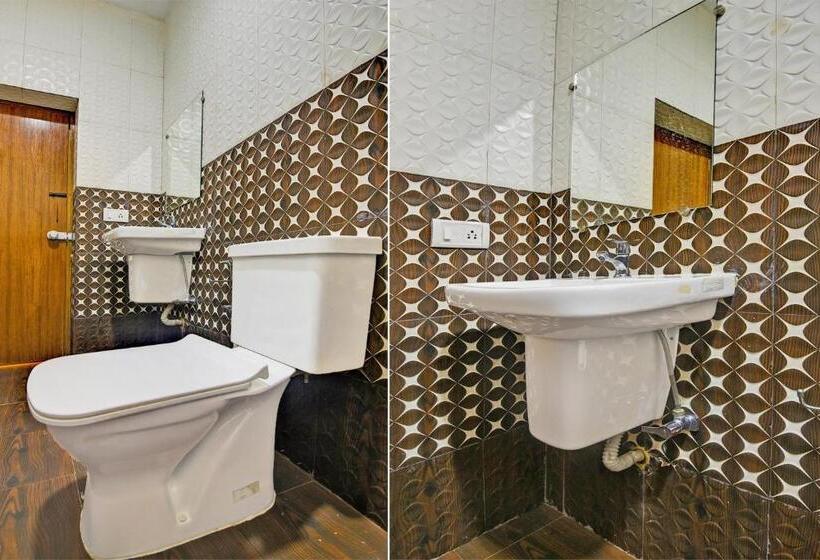 Hotelli Oyo Flagship Peppy Guest House