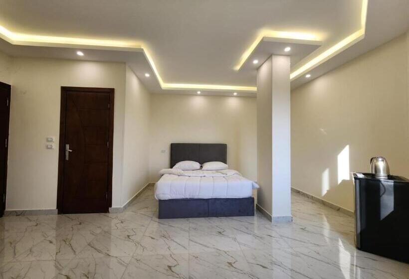 هتل Secret Of Pyramids View