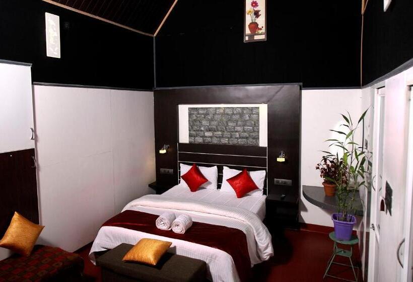 Hotel The Wayside Tree House And Private Villas