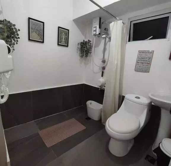L1 Twin Bed Staycation In Bonifacio Global City 2
