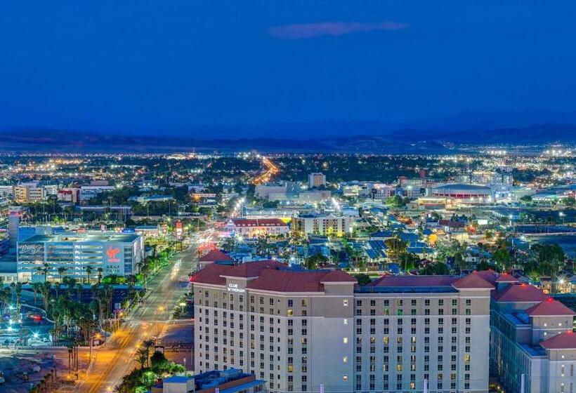 29th Ph Mgm Signature Suite With A Massive Balcony