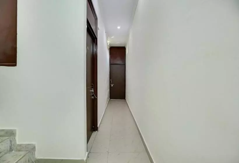 Oyo Hotel Rest Inn   78
