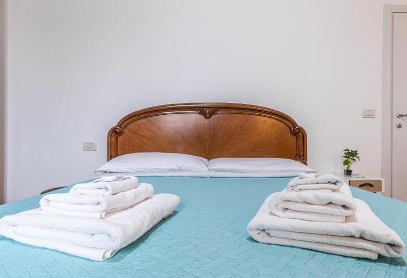 پانسیون Grand Central By Alloro Su Treno Affitti Brevi Italia