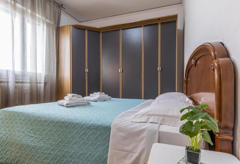 پانسیون Grand Central By Alloro Su Treno Affitti Brevi Italia