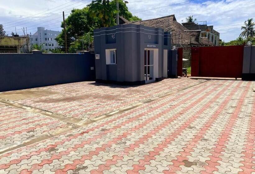 پانسیون Mtwapa Texas Villa Guest House