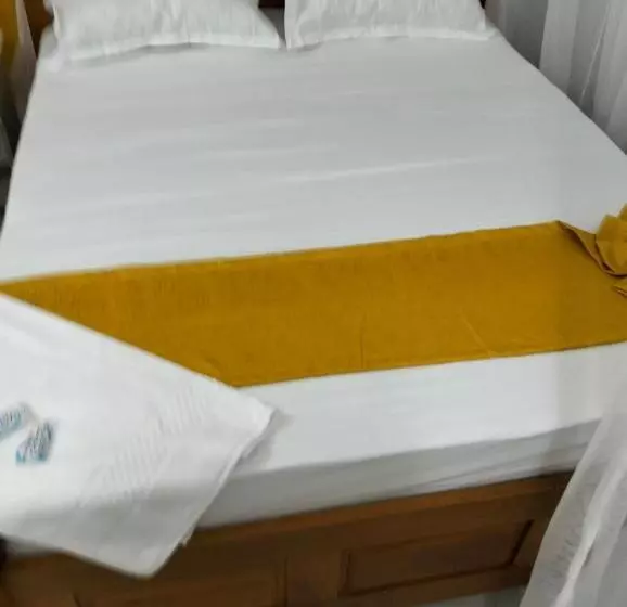 پانسیون Mtwapa Texas Villa Guest House