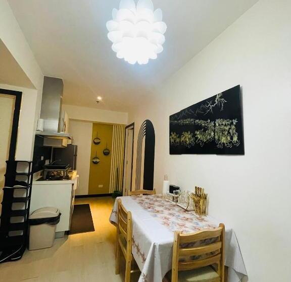 Azure Urban Resort Near Naia Airport Free Wifi And Netflix