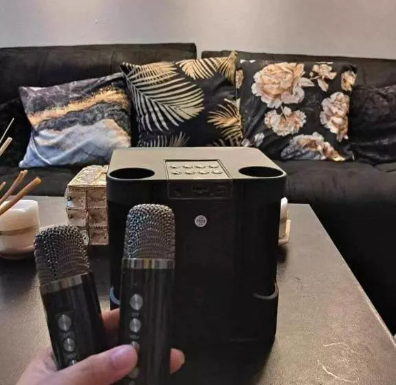 Azure Urban Resort Near Naia Airport Free Wifi And Netflix