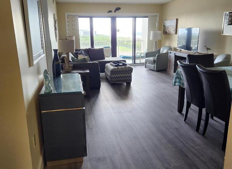 Sandcastles Condominium Complex