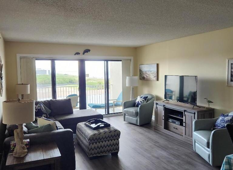 Sandcastles Condominium Complex