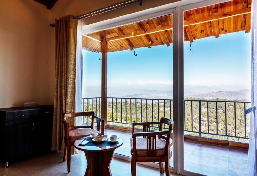 Shree Parijat Resort At Mukteshwar Hill Station With Himalayan View