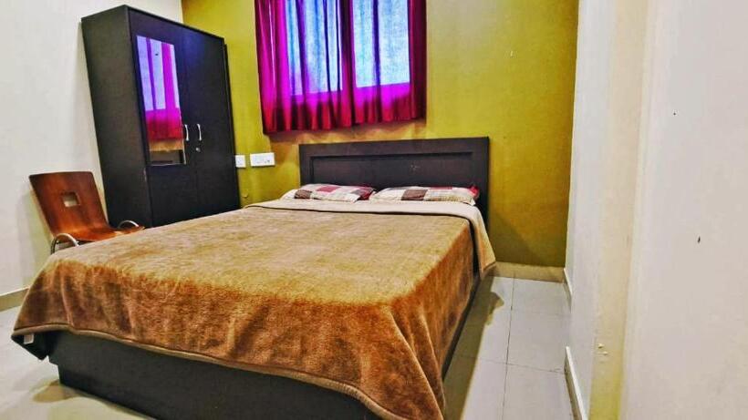 Отель Town Gate