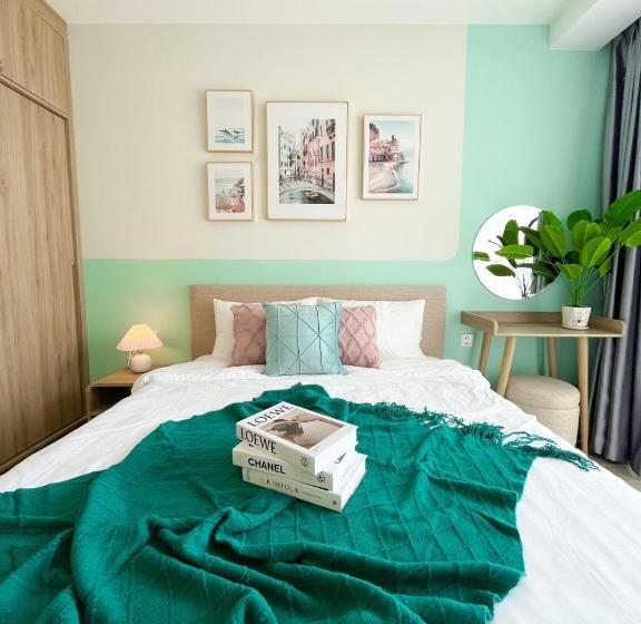 The Song Luxury Apartment By Lisa House