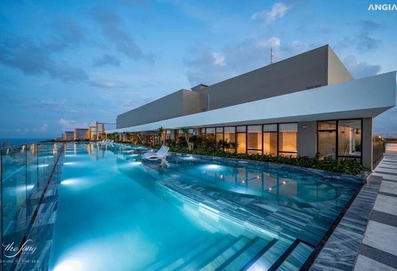 The Song Luxury Apartment By Lisa House