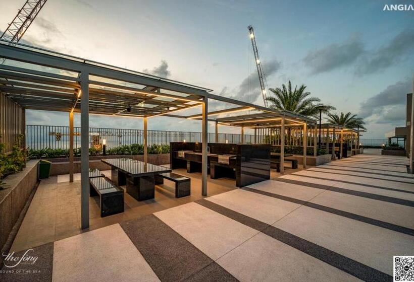 The Song Luxury Apartment By Lisa House