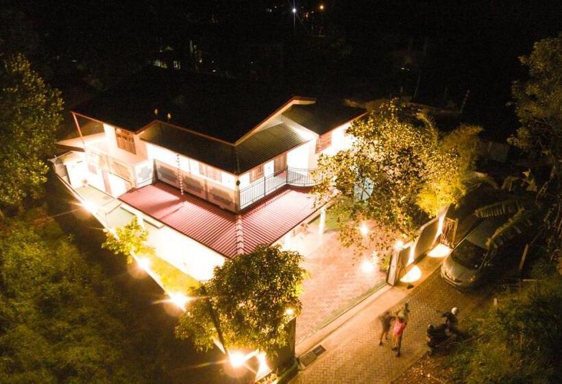 צימר Dinsara Pearl Villa