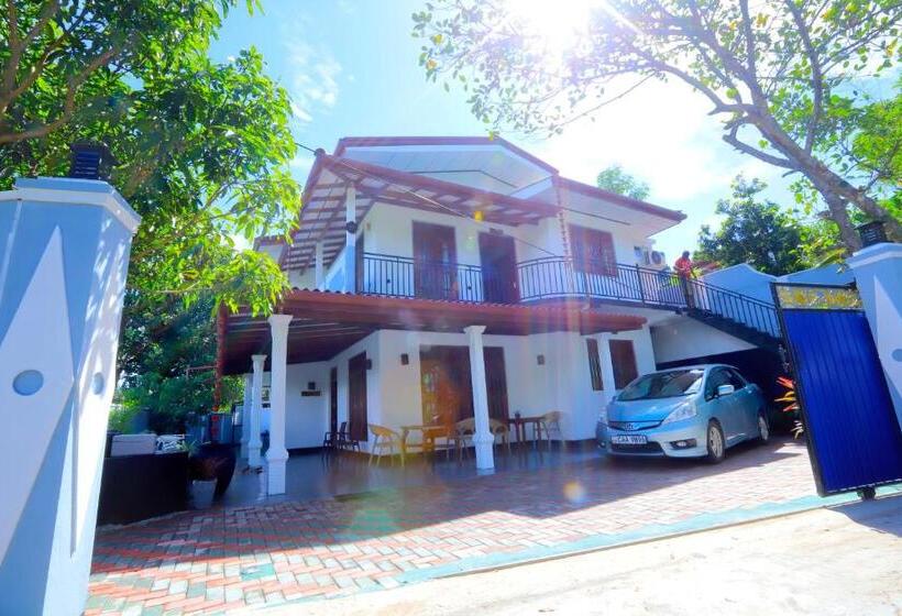 צימר Dinsara Pearl Villa