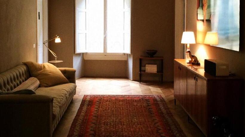 تختخواب و صبحانه Rooms Buonanotte Barbarossa