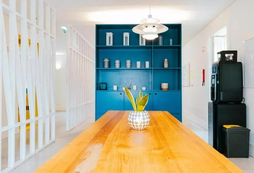 Retkeilymaja Surf & Sea Suites