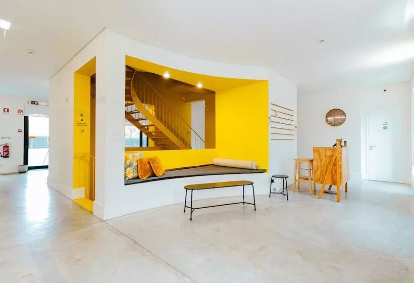 Retkeilymaja Surf & Sea Suites