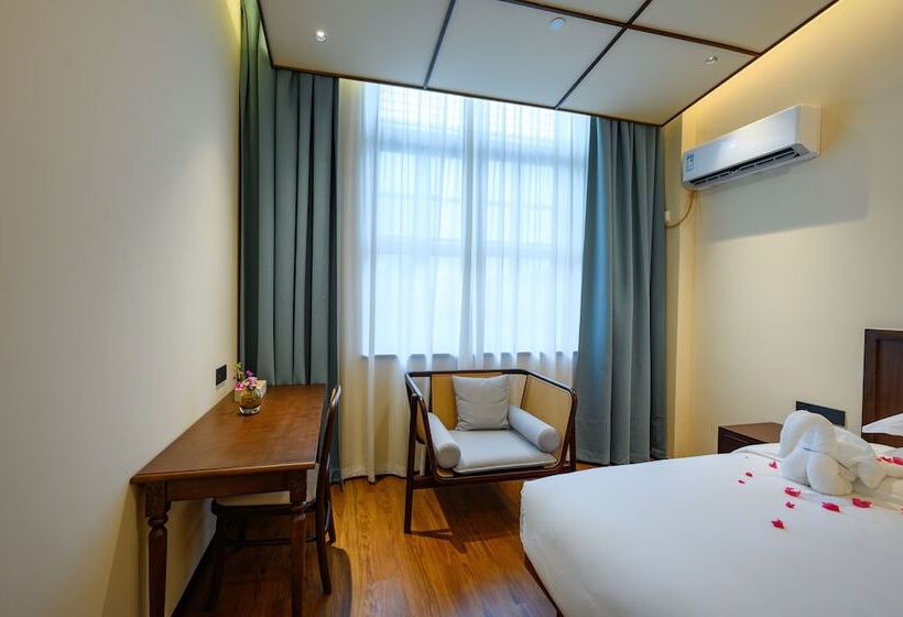 Hotell Chikan Li Yuan