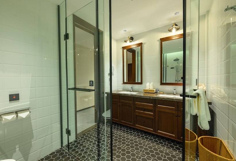 Hotell Chikan Li Yuan