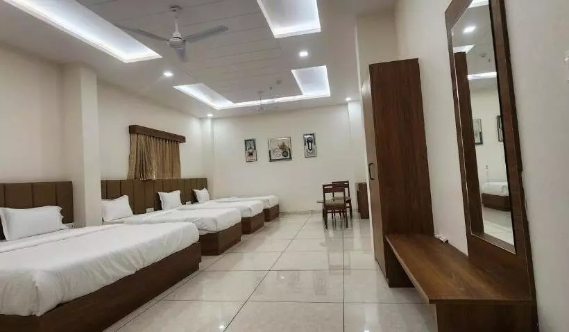 Hotelli Grand Ekta