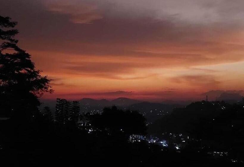 Hotel Kandyan View Free Pickup From Kandy City