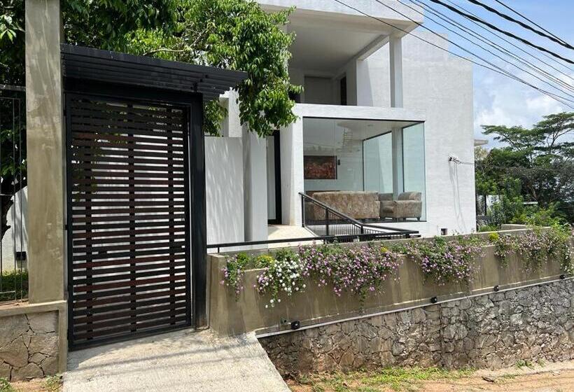 Hotel Kandyan View Free Pickup From Kandy City