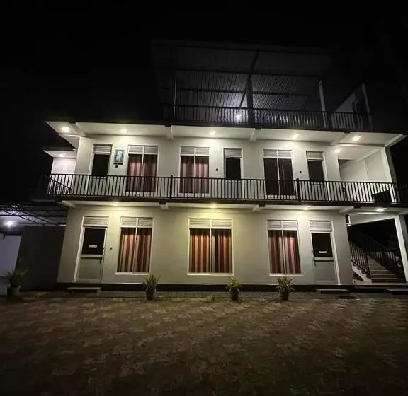 ホテル Lagoon Step Airport Transit