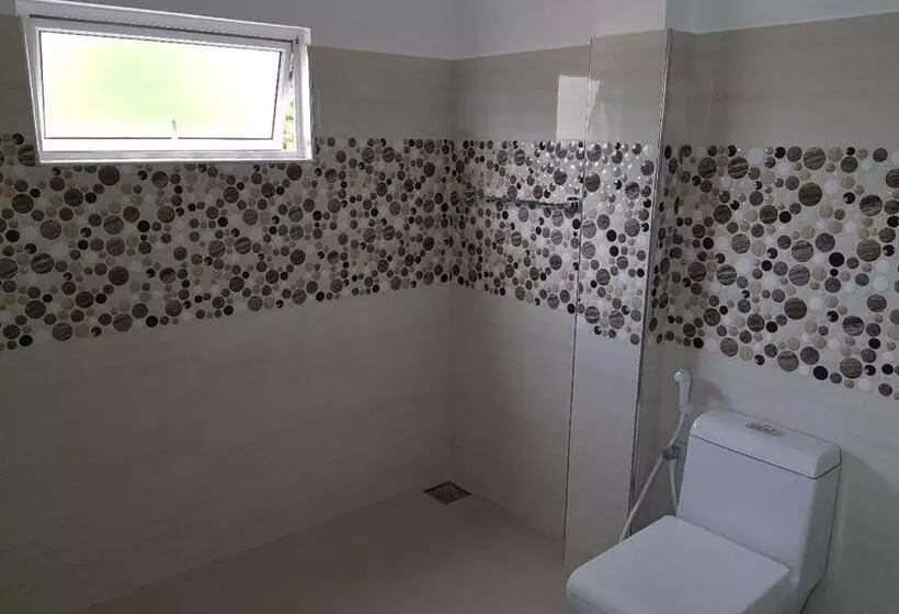 ホテル Lagoon Step Airport Transit