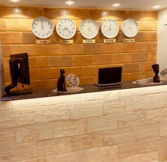 هتل Locanda Pyramids View