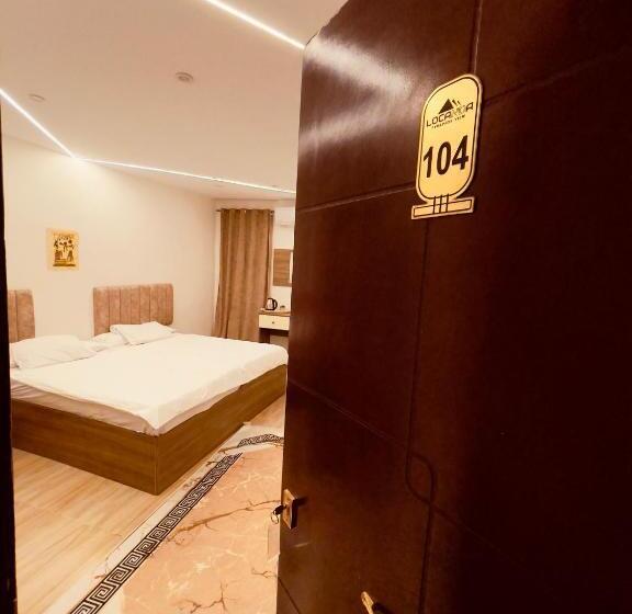 هتل Locanda Pyramids View