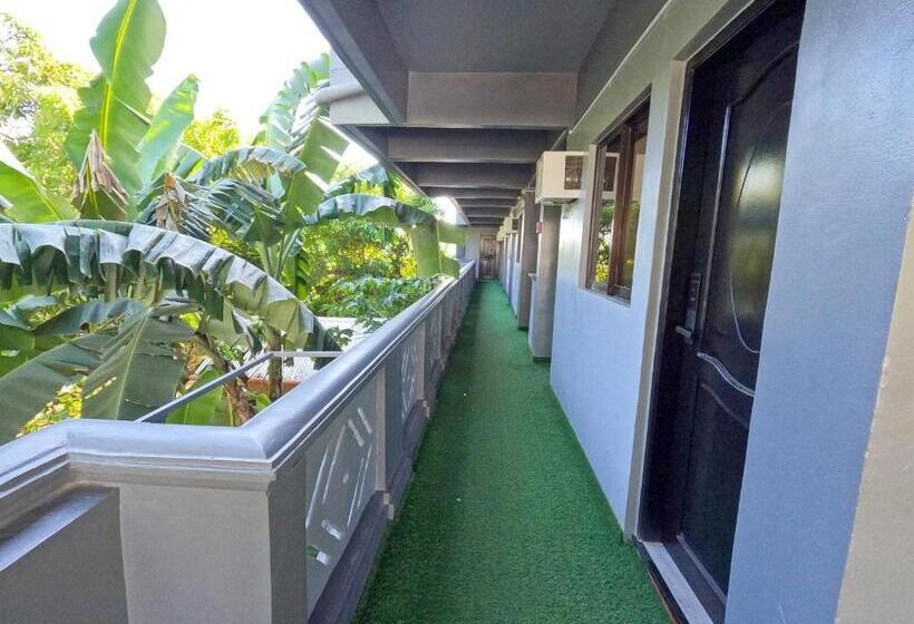 ホテル Lucky Tito Coron Dive Resort