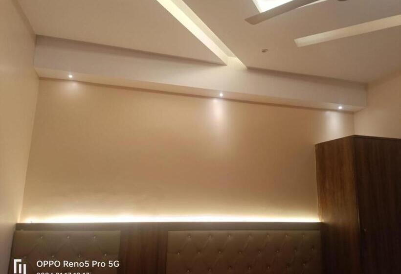 Hotel Mr Jaiswal Dharmshala